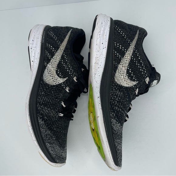 Nike Lunar Flyknit 3 Running Shoes Oreo Black White 698182-001 Womens Size 9.5 - Picture 3 of 14